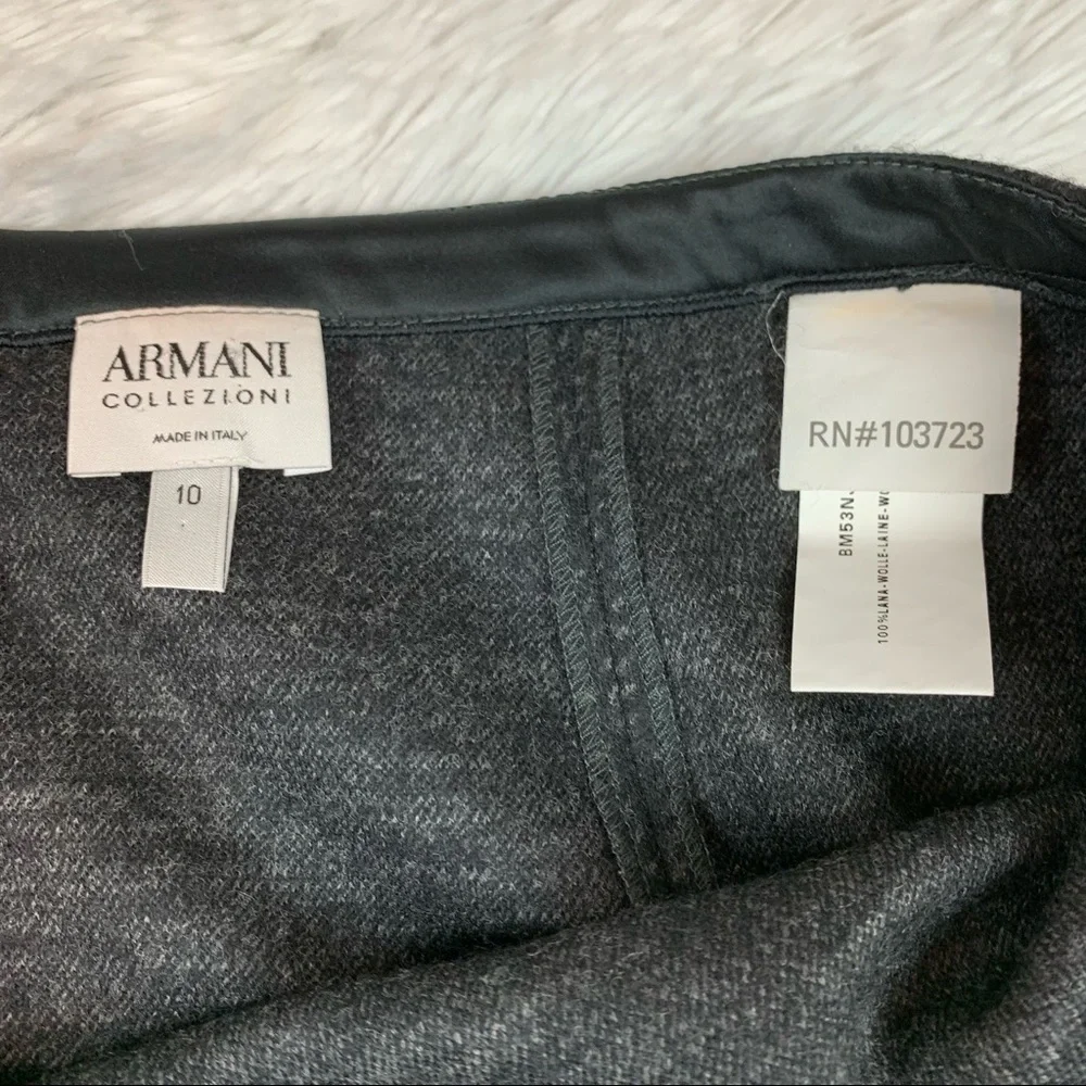 Armani Collezioni plaid 100% wool pencil‎ skirt stretch Made in Italy